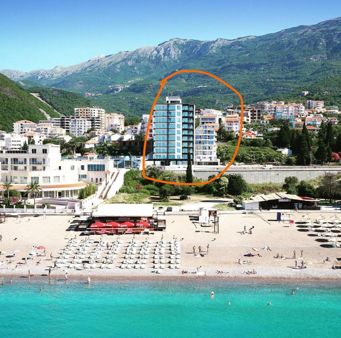 Apartment Beach Front At Shine In Becici *